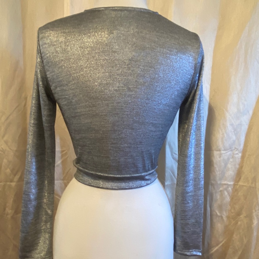 Blue Life Brigid V Crop Top Gold⭐️NWT⭐️ - Picture 8 of 10
